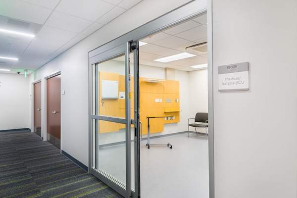 medical-surgical-icu-automatic-door