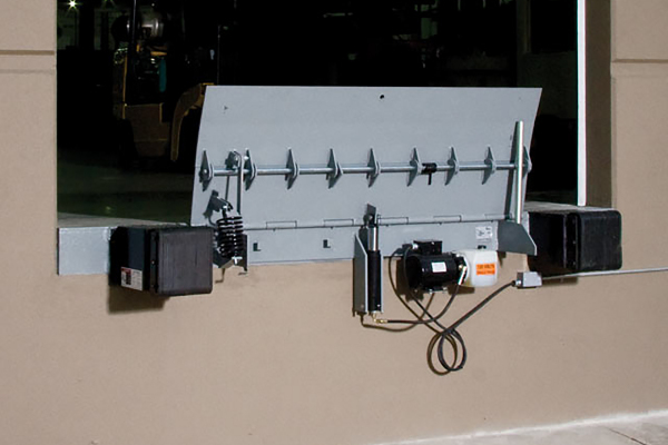 Hydraulic-Dock-Leveler-Edge-of-Dock