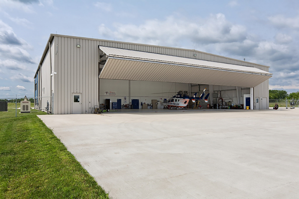 Hangar-Door