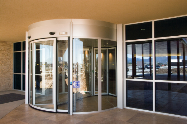 Automatic-Revolving-Door-2