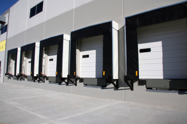 Sectional-Dock-Doors_Rigid-Shelters